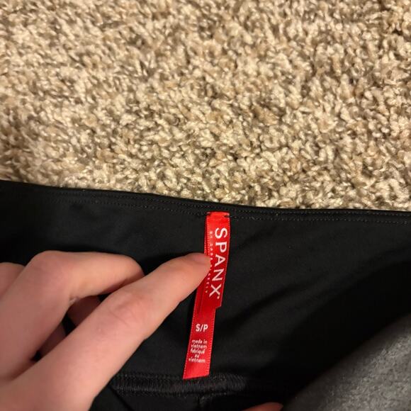 SPANX Faux Leather Moto Leggings - Picture 6 of 9